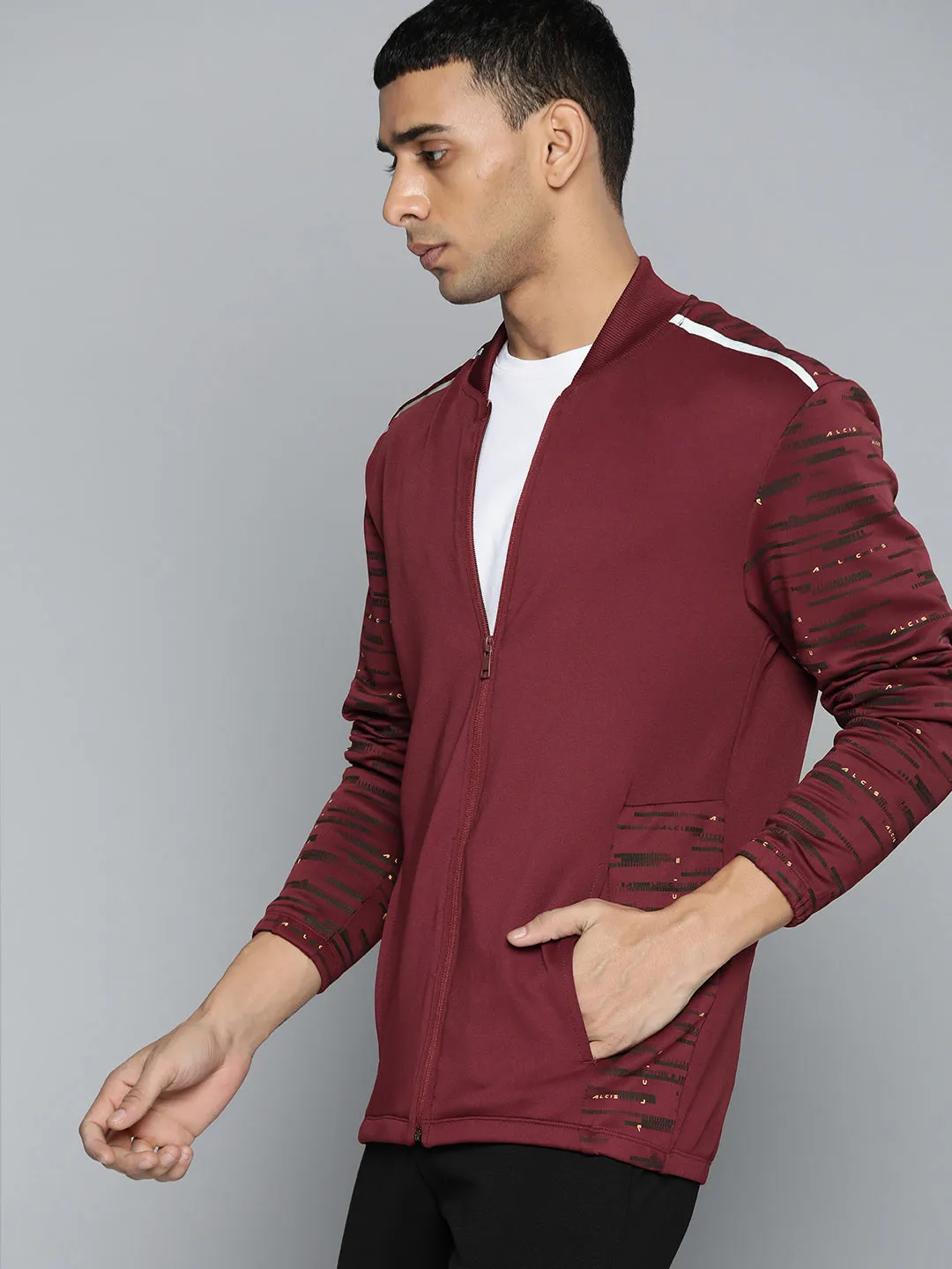 Alcis Men Red Solid Sporty Jacket