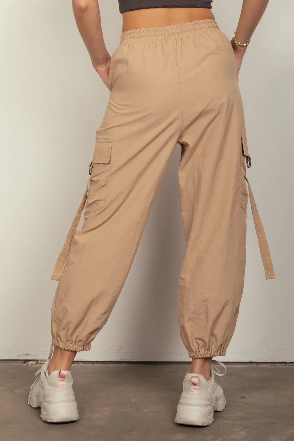 Hot Girl Elastic Waist Woven Cargo Pants In Khaki