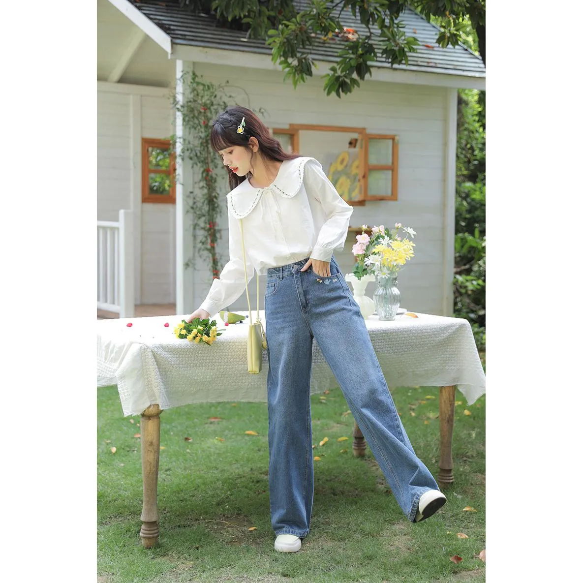 Straight Leg Embroidery Simplicity Loose Fit Jeans