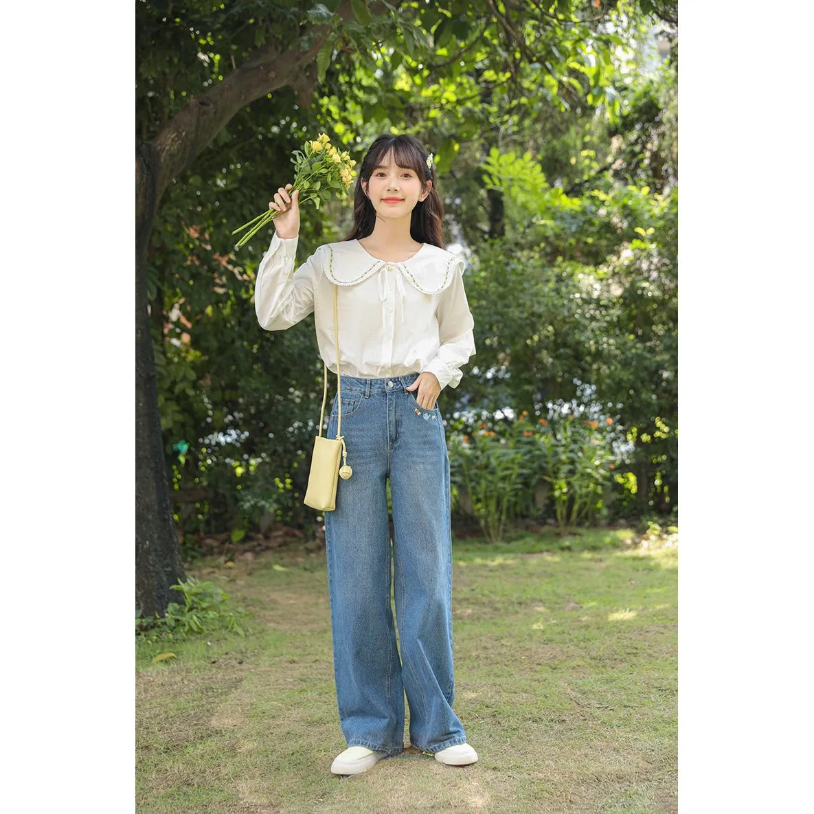 Straight Leg Embroidery Simplicity Loose Fit Jeans